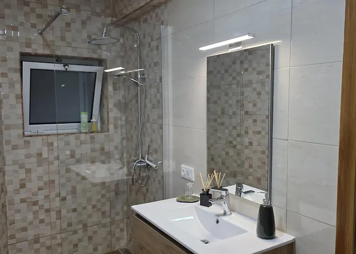 Obelisco Da Memoria アングラ・ド・エロイーズモ