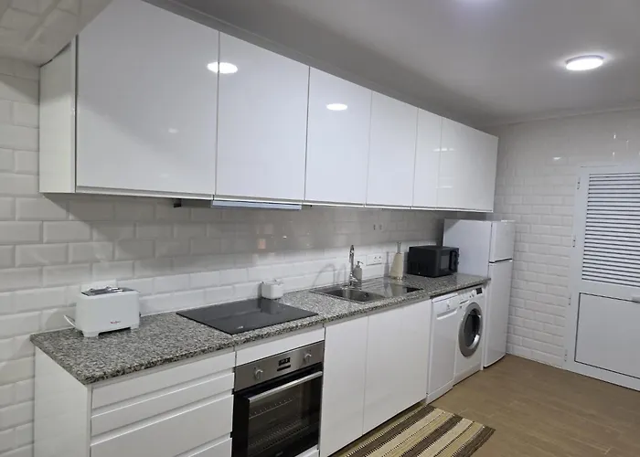 Obelisco Da Memoria アングラ・ド・エロイーズモ